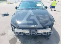 2023 KIA K5 фото