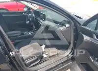 2023 KIA K5 фото