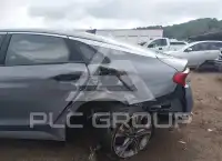 2023 KIA K5 фото