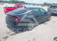 2023 KIA K5 фото