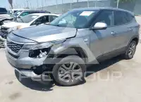 2023 KIA Seltos фото