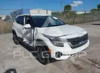 2023 KIA Seltos photo