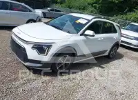 2023 KIA Niro фото