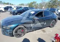 2023 Genesis G70 photo