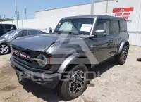 2023 Ford BRONCO фото