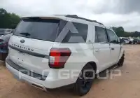 2023 Ford EXPEDITION photo