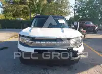 2023 Ford BRONCO photo
