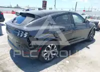 2023 Ford MUSTANG фото