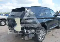 2023 Ford EXPLORER photo