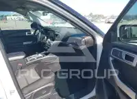 2023 Ford EXPLORER photo