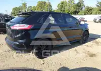 2023 Ford EDGE photo