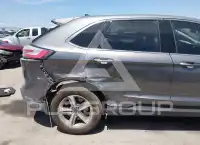 2023 Ford EDGE photo