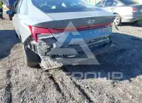 2023 Hyundai Elantra photo