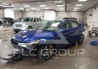 2023 Hyundai Elantra фото