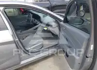 2023 Hyundai Elantra фото