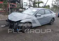 2023 Hyundai Elantra фото