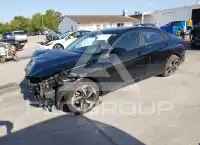 2023 Hyundai Elantra фото