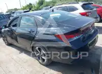 2023 Hyundai Elantra photo