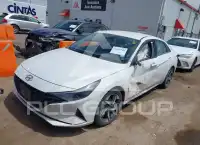 2023 Hyundai Elantra photo