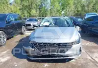2023 Hyundai Elantra фото