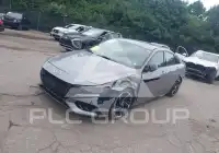 2023 Hyundai Elantra фото