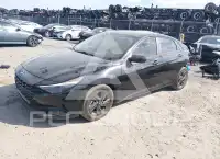 2023 Hyundai Elantra photo