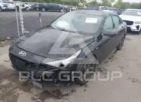 2023 Hyundai Elantra photo