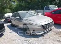 2023 Hyundai Elantra photo