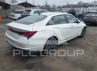 2023 Hyundai Elantra фото