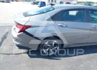 2023 Hyundai Elantra фото