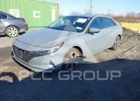 2023 Hyundai Elantra photo