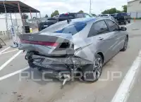 2023 Hyundai Elantra фото