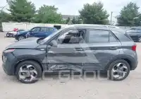 2023 Hyundai Venue photo