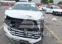 2023 Volkswagen Atlas photo