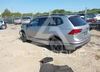 2023 Volkswagen Tiguan фото