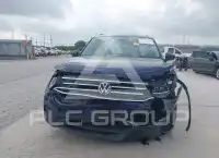 2023 Volkswagen Tiguan photo
