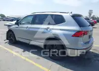 2023 Volkswagen Tiguan фото