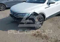 2023 Volkswagen Tiguan photo