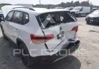 2023 Volkswagen Taos photo
