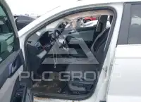 2023 Volkswagen Taos photo