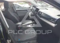 2023 Volkswagen Taos photo