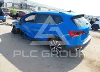 2023 Volkswagen Taos photo