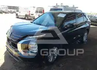 2024 Mitsubishi OUTLANDER photo