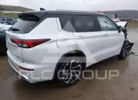 2024 Mitsubishi OUTLANDER фото