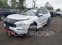 2024 Mitsubishi OUTLANDER фото