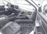 2024 Nissan ROGUE photo