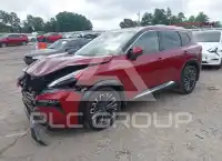 2024 Nissan ROGUE photo