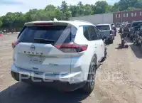 2024 Nissan ROGUE фото