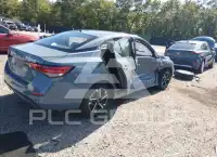 2024 Nissan SENTRA фото