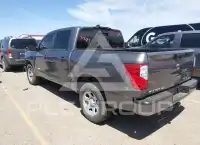 2024 Nissan TITAN фото